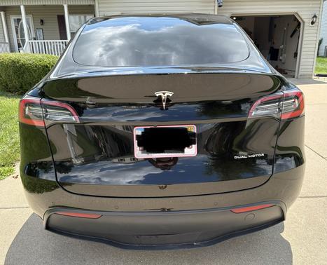 Black 2021 Tesla Model Y Long Range