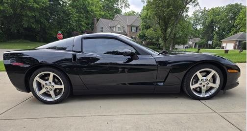 2005 Chevrolet Corvette Base