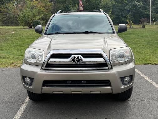 Gold 2009 Toyota 4Runner SR5