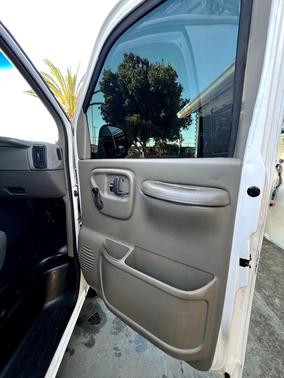 2000 Chevrolet Express 1500 Cargo