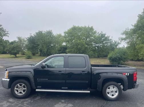 Black 2013 Chevrolet Silverado 1500 LT