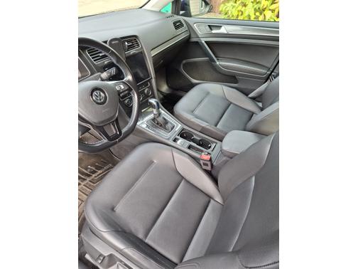 2019 Volkswagen e-Golf SEL Premium
