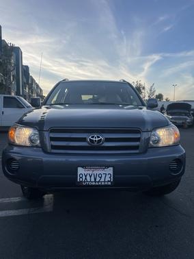 2005 Toyota Highlander Base