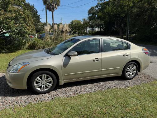 2010 Nissan Altima 2.5 S