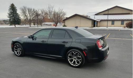 2017 Chrysler 300 S