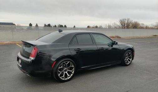 2017 Chrysler 300 S