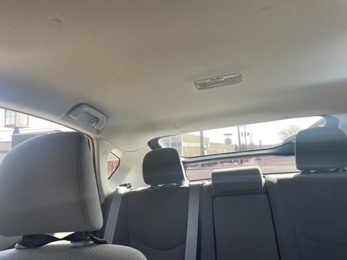 2011 Toyota Prius II