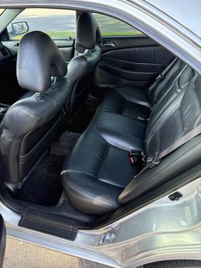 Silver 2002 Acura TL 3.2 Type S