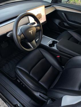 2022 Tesla Model 3 Base