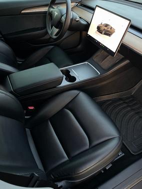 2022 Tesla Model 3 Base