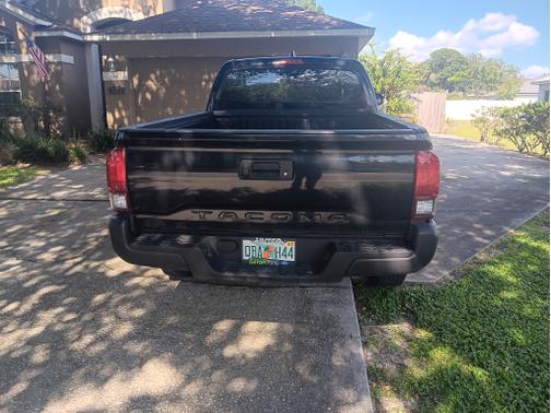 2018 Toyota Tacoma SR