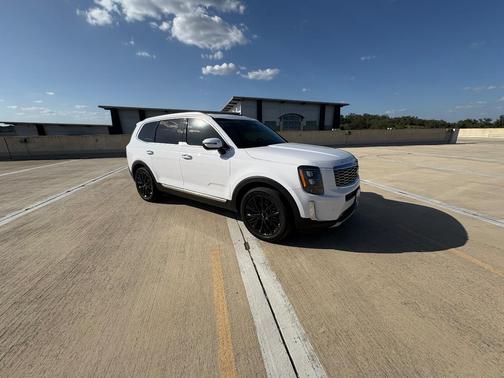 Yellow 2021 Kia Telluride SX
