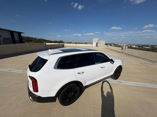 Yellow 2021 Kia Telluride SX