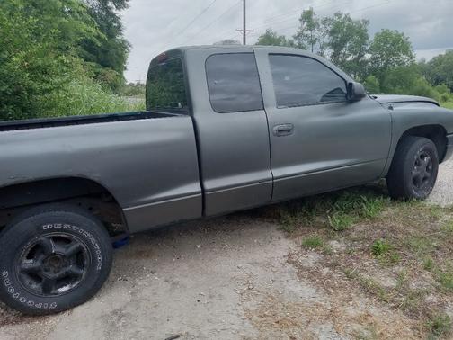 Gray 1998 Dodge Dakota SLT Club Cab