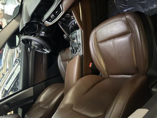 White 2019 Alfa Romeo Stelvio Ti
