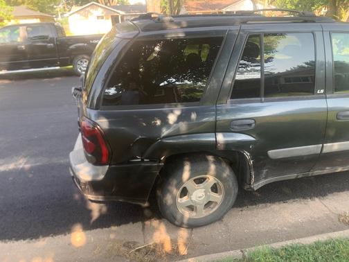 Gray 2003 Chevrolet Trailblazer LS