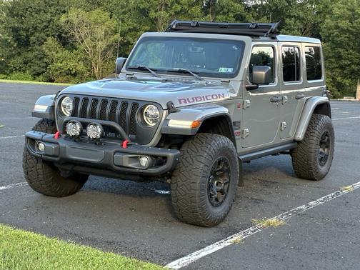 Gray 2020 Jeep Wrangler Unlimited Rubicon