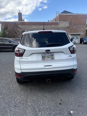 White 2018 Ford Escape SE