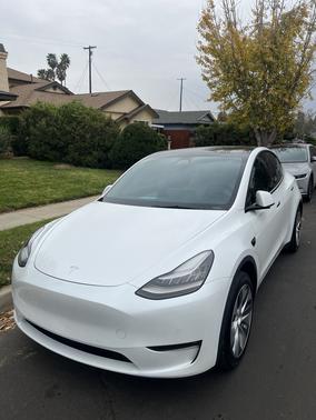 2021 Tesla Model Y Standard Range