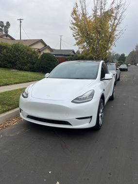 2021 Tesla Model Y Standard Range