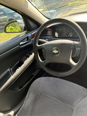Gray 2008 Chevrolet Impala LS