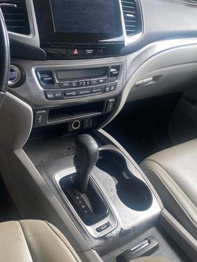 Gray 2018 Honda Pilot EX-L