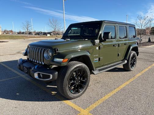 2022 Jeep Wrangler Unlimited 4xe Sahara
