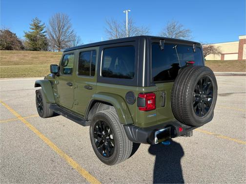 2022 Jeep Wrangler Unlimited 4xe Sahara
