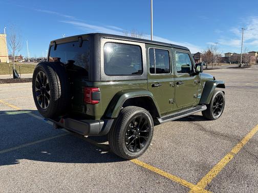 2022 Jeep Wrangler Unlimited 4xe Sahara