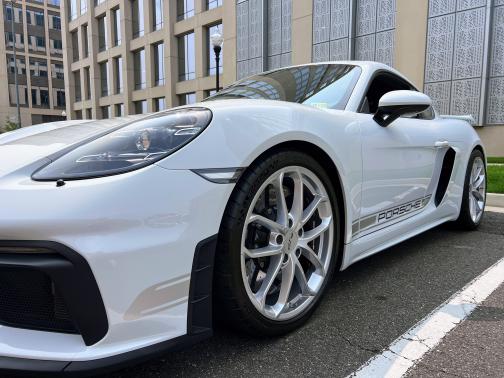2020 Porsche 718 Cayman GT4