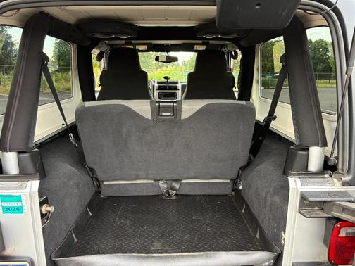 Silver 2006 Jeep Wrangler Unlimited