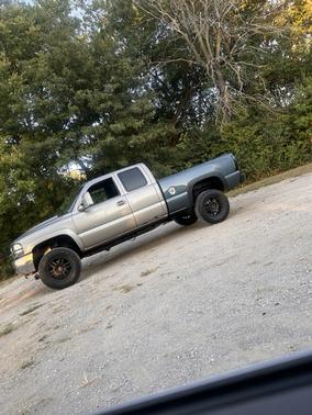 Silver 2002 GMC Sierra 2500 SLE H/D Extended Cab