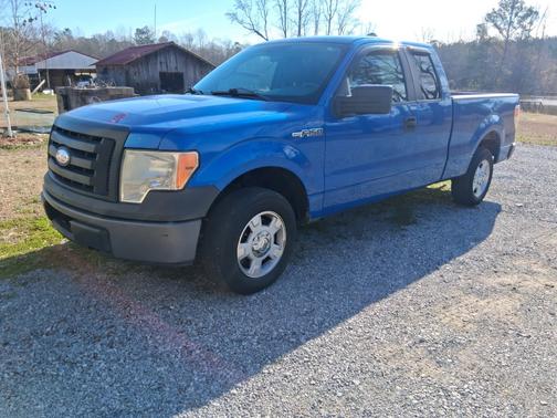 2010 Ford F-150 XL SuperCab