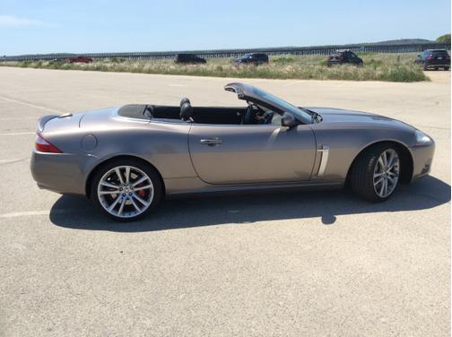 2008 Jaguar XKR Base