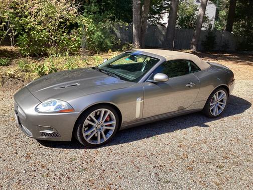 2008 Jaguar XKR Base