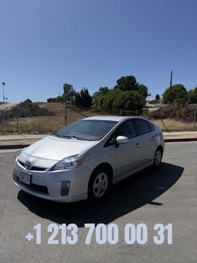 Silver 2010 Toyota Prius IV