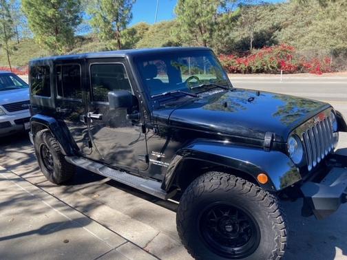 2017 Jeep Wrangler Unlimited Sahara