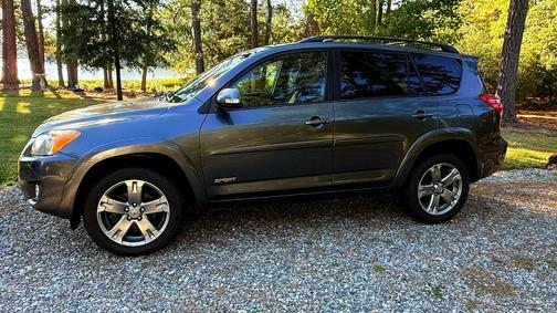 Gray 2009 Toyota RAV4 Sport