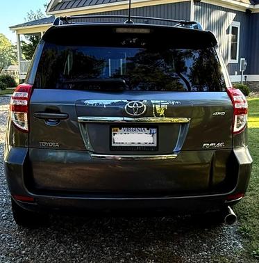 Gray 2009 Toyota RAV4 Sport