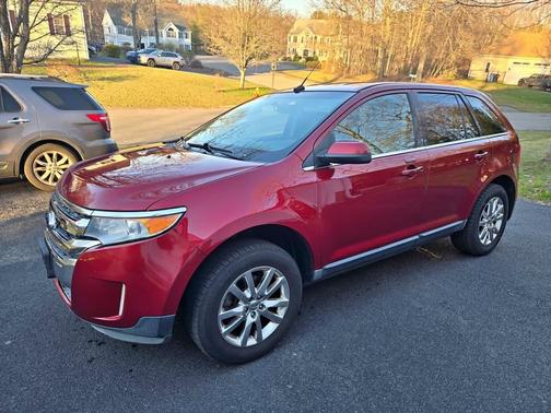 Red 2013 Ford Edge Limited