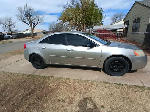 Gray 2008 Pontiac G6 Base