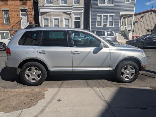 2004 Volkswagen Touareg V6