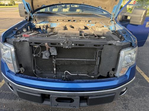 2010 Ford F-150 XLT SuperCrew