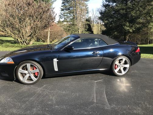 2008 Jaguar XKR Base