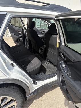 White 2020 Subaru Outback Premium