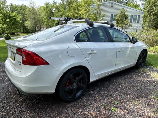 2013 Volvo S60 T6 R-Design Platinum