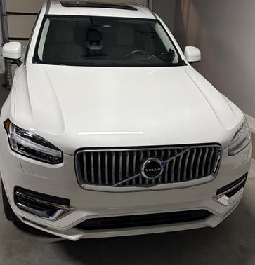 White 2024 Volvo XC90 B6 Plus Bright Theme 6 Passenger