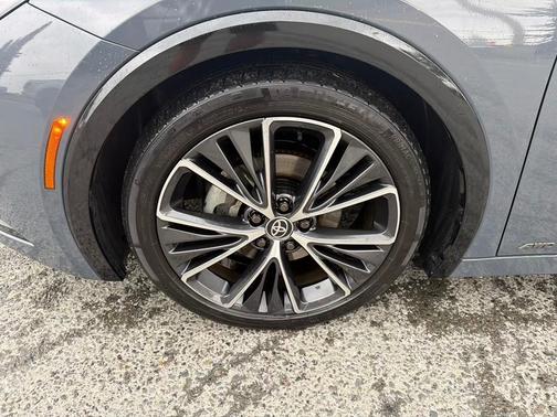 Gray 2023 Toyota Prius XLE