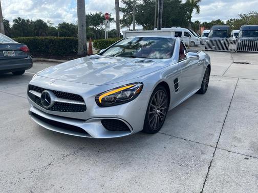 Silver 2017 Mercedes-Benz SL 550 Base