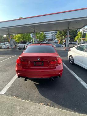 2015 BMW 328 i